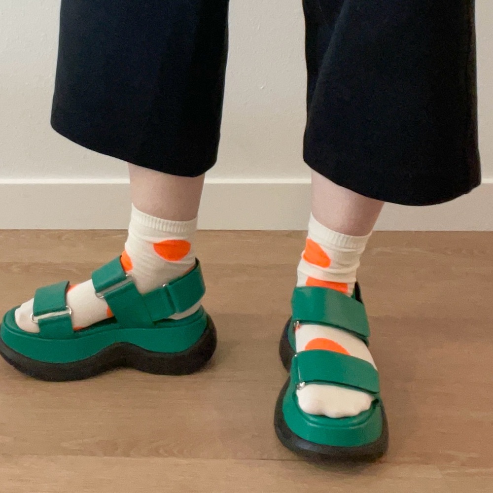 Green Platform Strap Sandals with Chunky Sole - Picture 3 of 11
